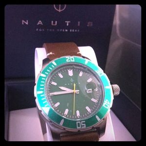 Nautis fashion watch